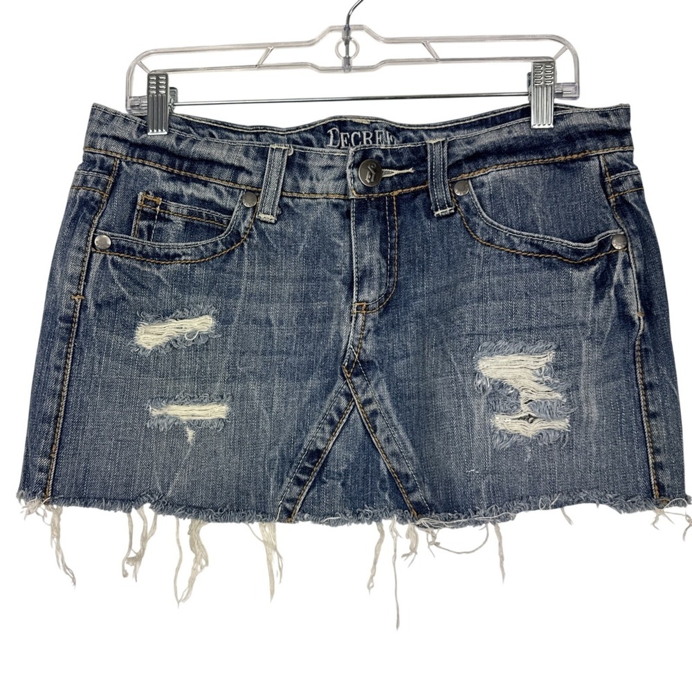 Y2K Decree Mini Skirt Women 9 (32"Waist) Jean Distressed Sequence Low Rise Denim